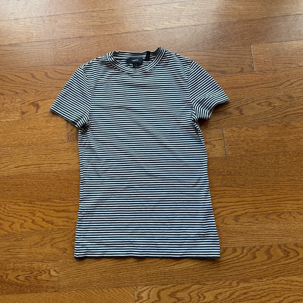 Theory t-shirt